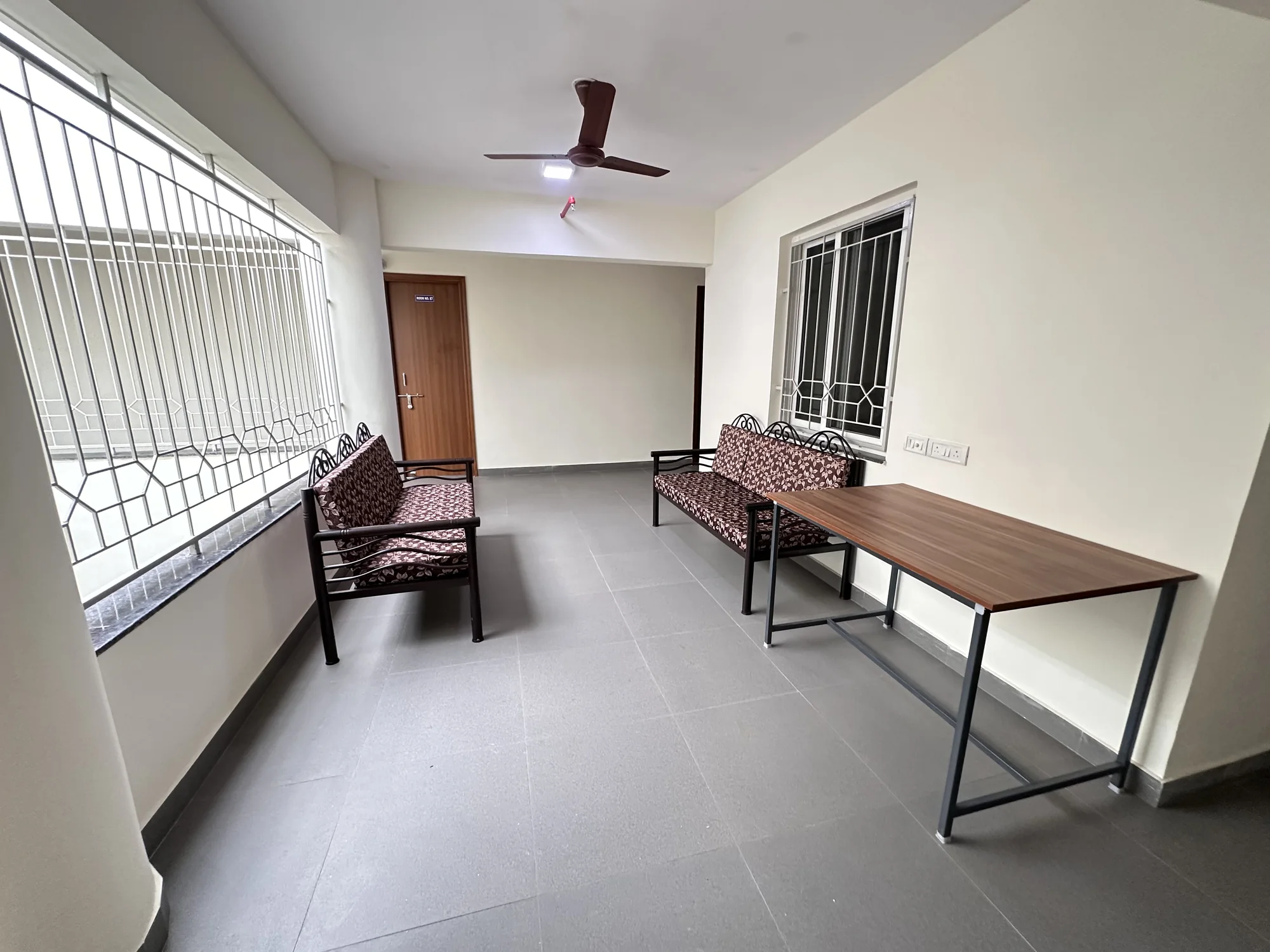 Shared common room at Sarita hostel